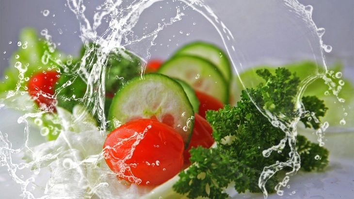 野菜についた農薬を5分で落とす方法（洗い方）