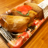 【北海道生まれ】サザエ食品のメニュー「いなり寿司」を食べた感想